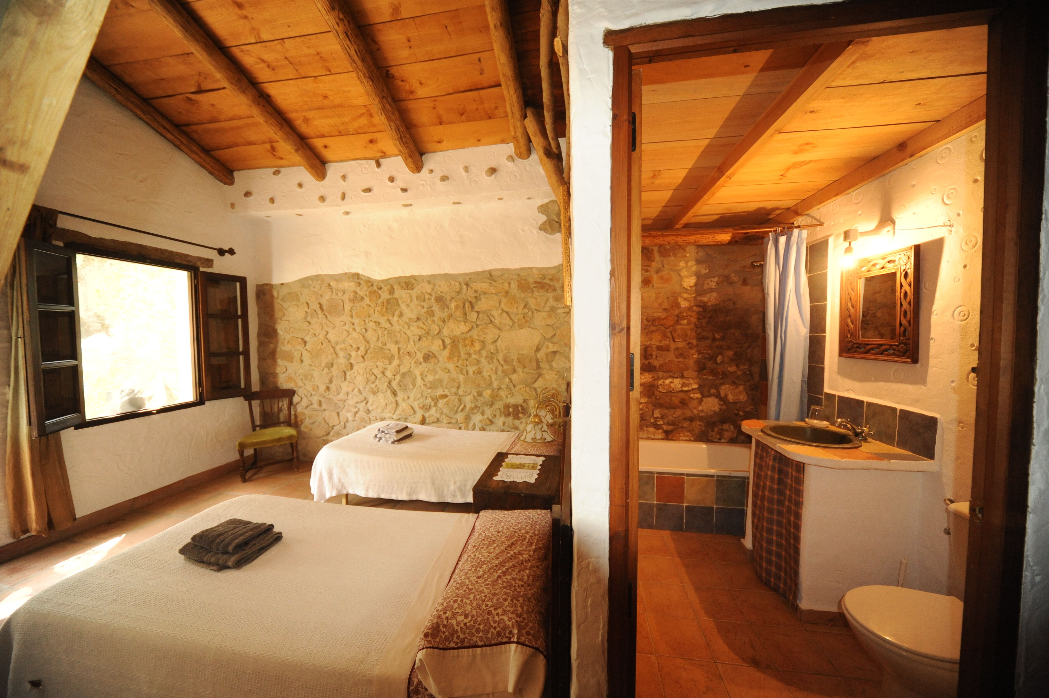 Cruz (Triple Room)
